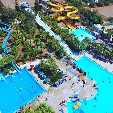 Apartament Sadie & Robins One Bedroomed Cyprus