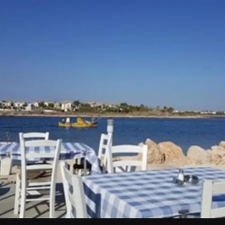 Sadie & Robins One Bedroomed Cyprus *