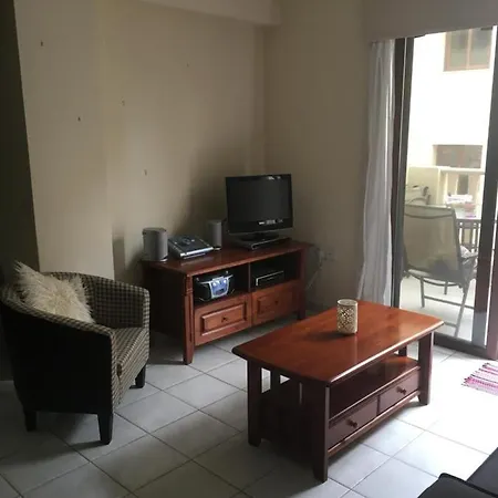 Apartman Sadie & Robins One Bedroomed Cyprus *